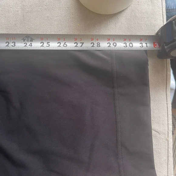 Lululemon on the fly pants - Picture 7 of 7